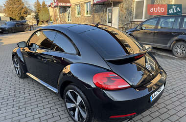 Хэтчбек Volkswagen Beetle 2012 в Владимире