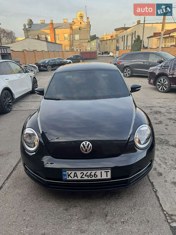 Хэтчбек Volkswagen Beetle 2012 в Владимире