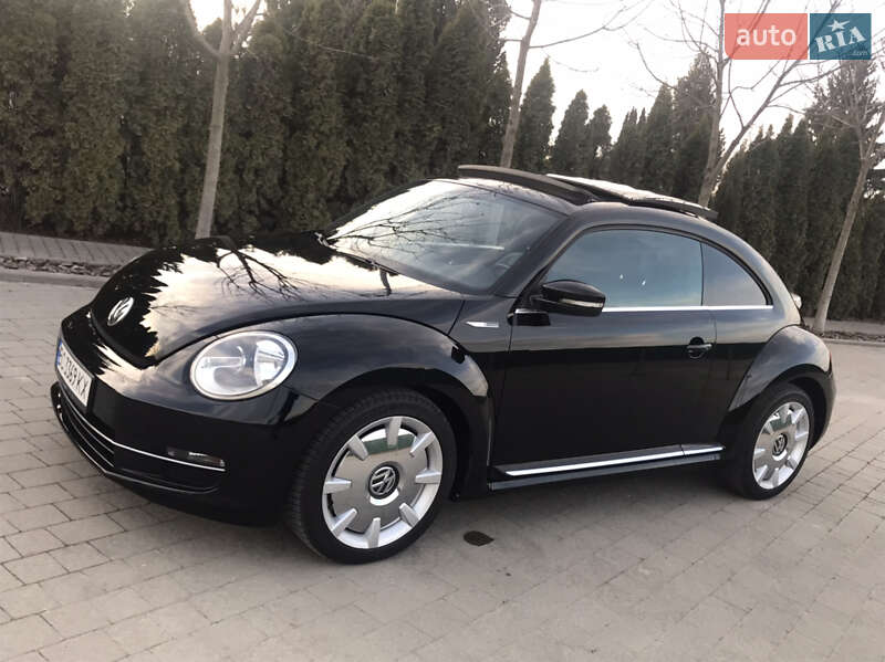 Хэтчбек Volkswagen Beetle 2012 в Львове