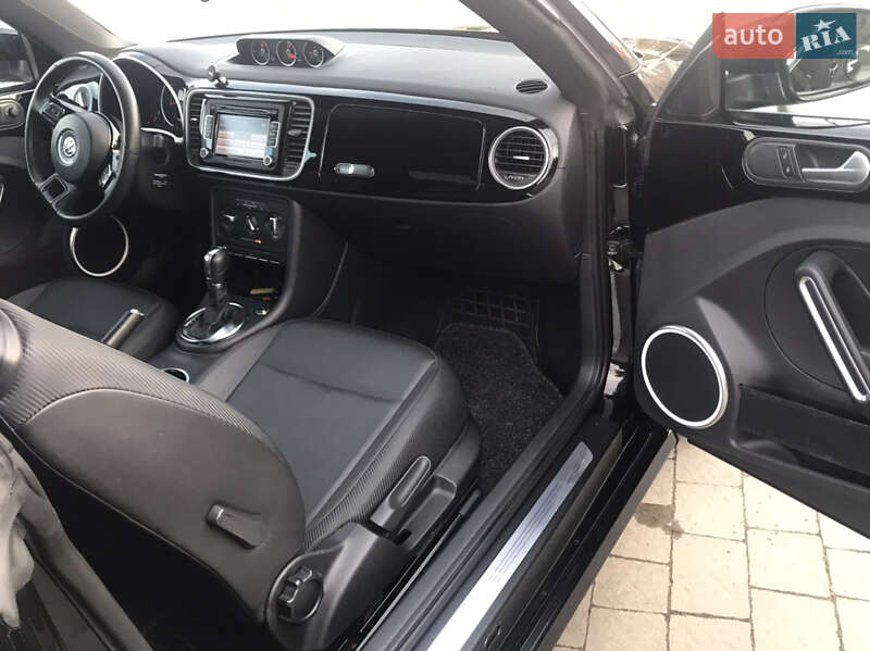Хэтчбек Volkswagen Beetle 2012 в Львове