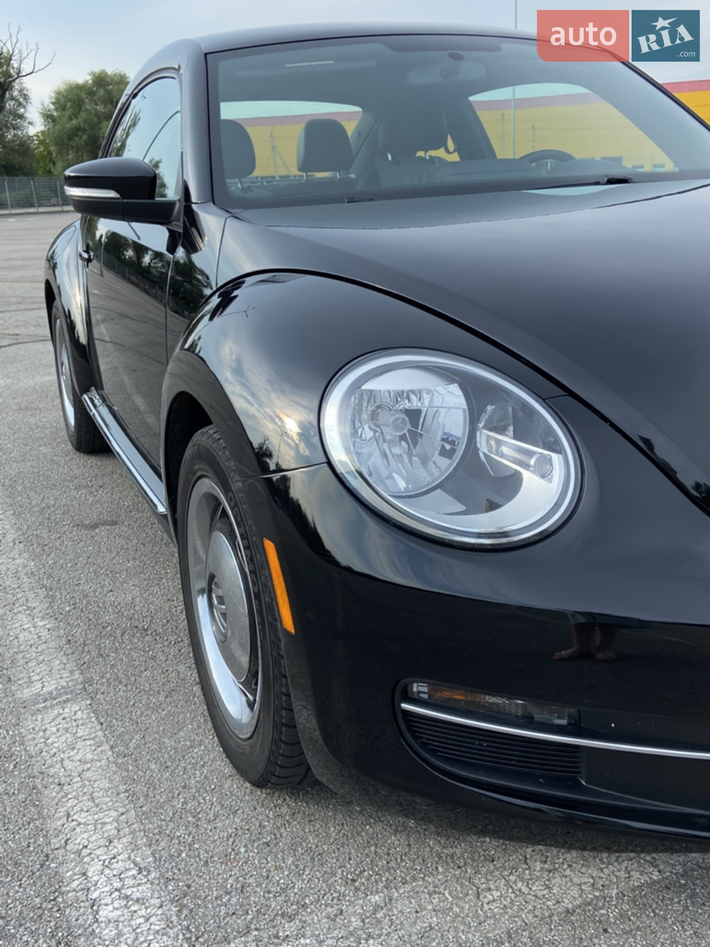 2014 Volkswagen Beetle - мініатюра 2