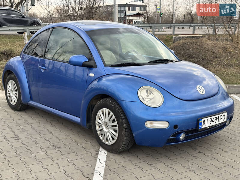 Хэтчбек Volkswagen Beetle 2001 в Киеве