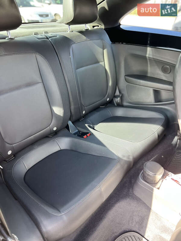 Хетчбек Volkswagen Beetle 2012 в Одесі