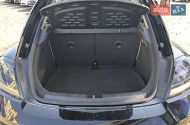 Хэтчбек Volkswagen Beetle 2013 в 
