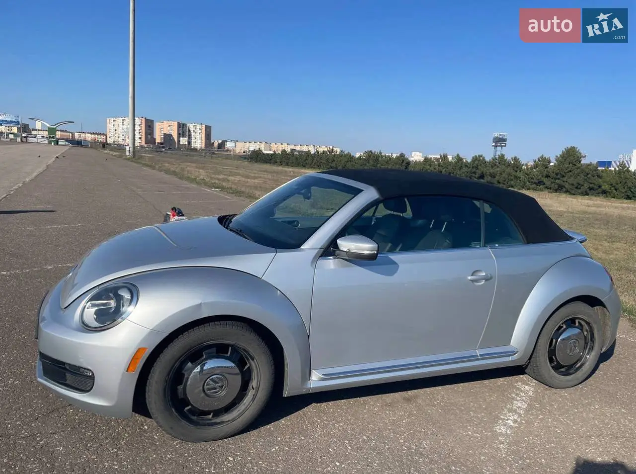 2013 Volkswagen Beetle - мініатюра 17