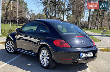 Хэтчбек Volkswagen Beetle 2013 в 