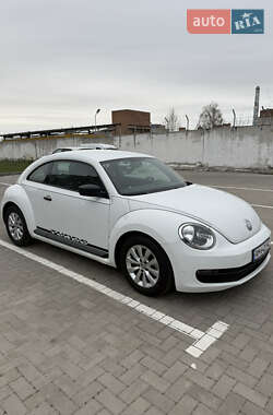 Хэтчбек Volkswagen Beetle 2015 в 
