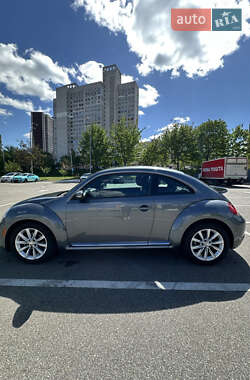 Хэтчбек Volkswagen Beetle 2017 в Киеве