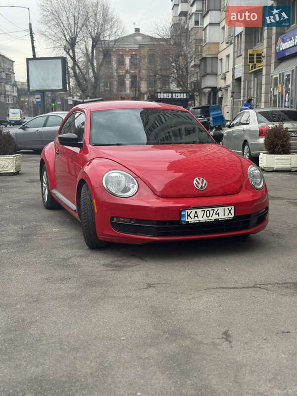 Volkswagen Beetle 2014
