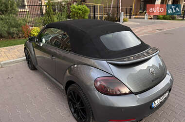 Кабриолет Volkswagen Beetle 2015 в 
