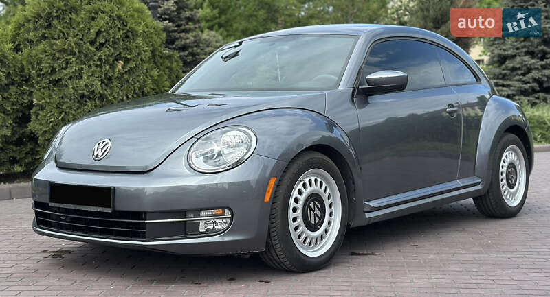 Хэтчбек Volkswagen Beetle 2014 в Днепре