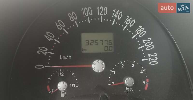 Хэтчбек Volkswagen Beetle 2000 в Виннице