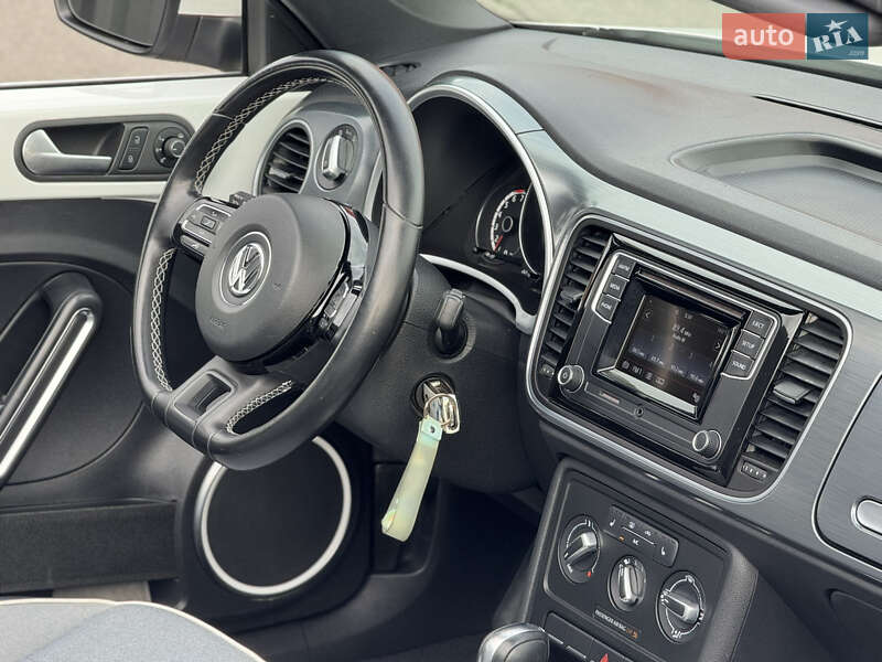 Кабріолет Volkswagen Beetle 2016 в Києві