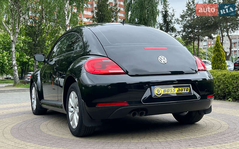 Хэтчбек Volkswagen Beetle 2014 в Львове