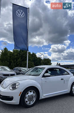 Хетчбек Volkswagen Beetle 2015 в Львові