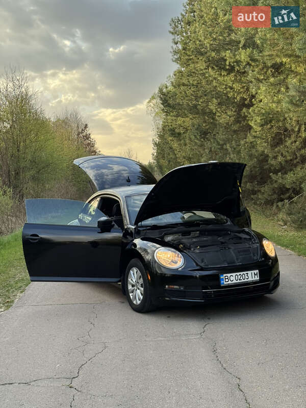 Хэтчбек Volkswagen Beetle 2014 в Львове