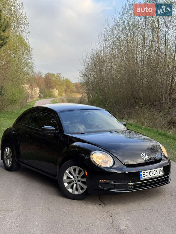 Хэтчбек Volkswagen Beetle 2014 в Львове