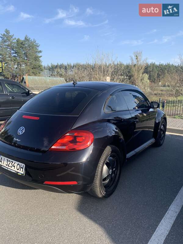 Хетчбек Volkswagen Beetle 2015 в Києві