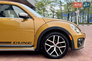 Хетчбек Volkswagen Beetle 2016 в 