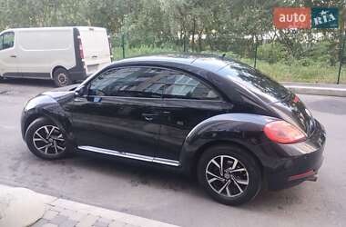 Хэтчбек Volkswagen Beetle 2012 в 
