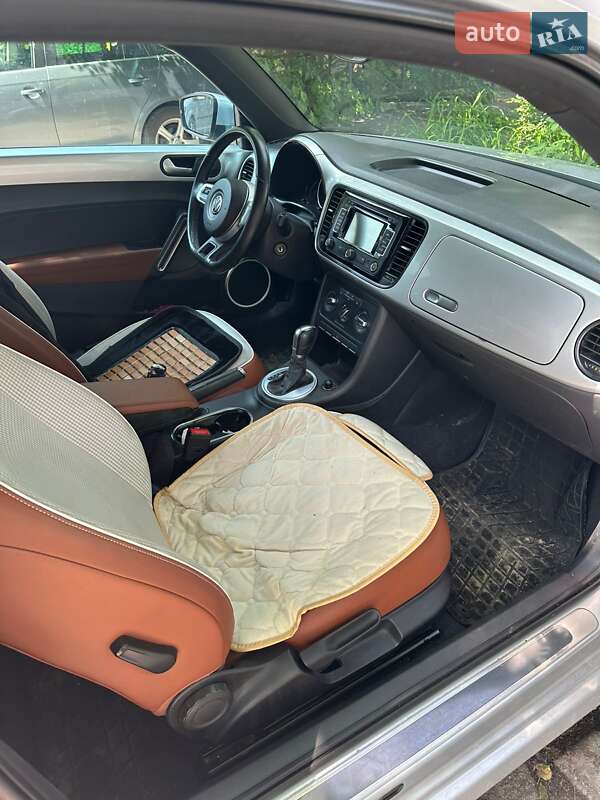 Хетчбек Volkswagen Beetle 2015 в Житомирі
