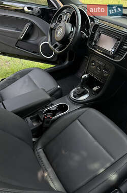 Хетчбек Volkswagen Beetle 2012 в 