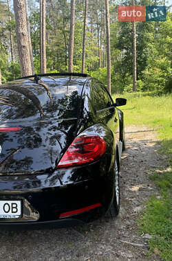 Хетчбек Volkswagen Beetle 2012 в 