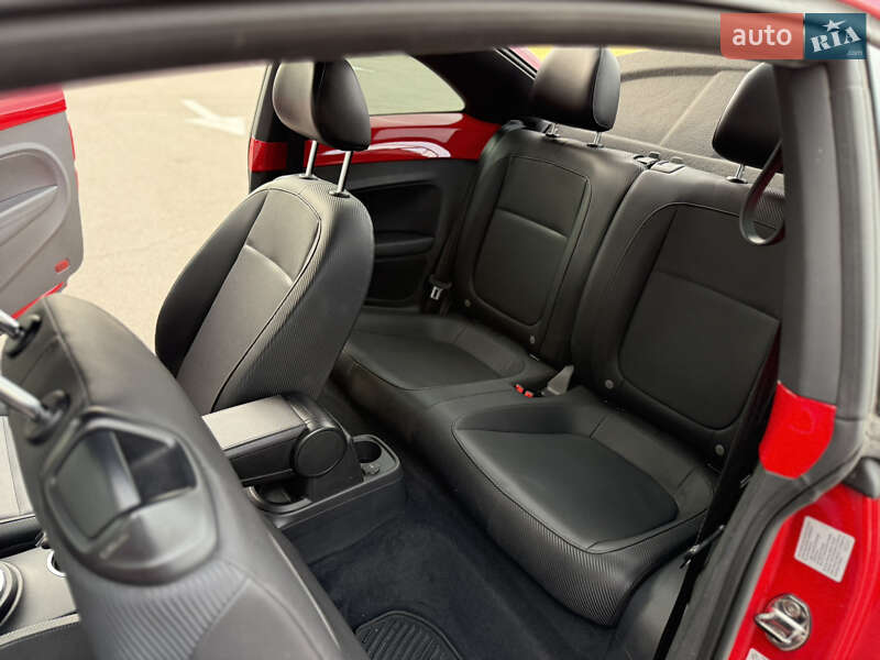 Хетчбек Volkswagen Beetle 2012 в Києві