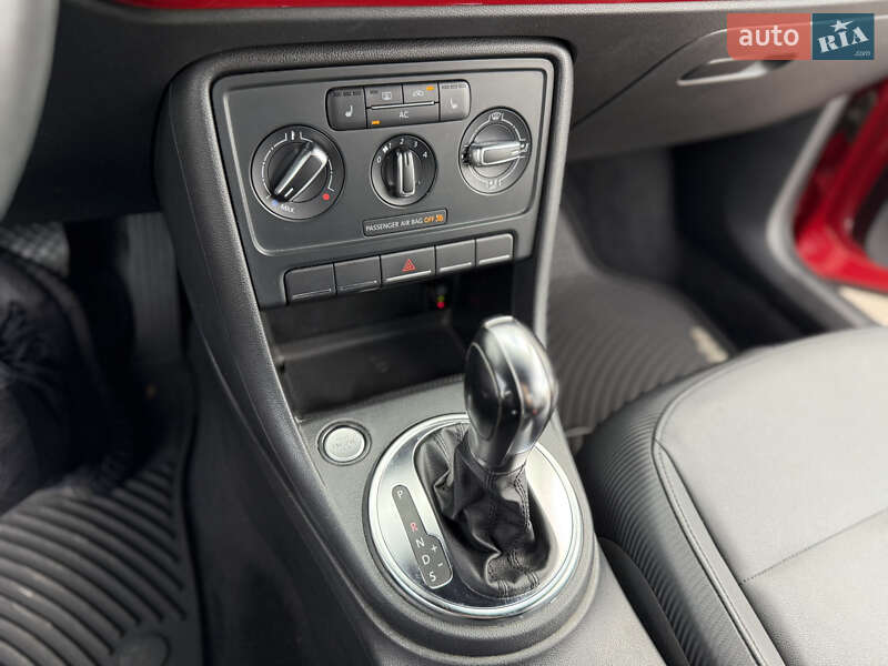 Хетчбек Volkswagen Beetle 2012 в Києві
