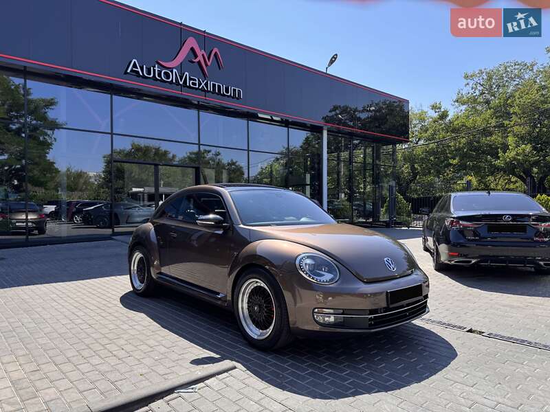 Volkswagen Beetle 2014