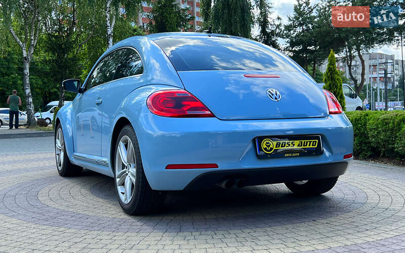 Хэтчбек Volkswagen Beetle 2015 в Львове