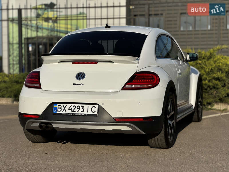 Хэтчбек Volkswagen Beetle 2016 в Сумах
