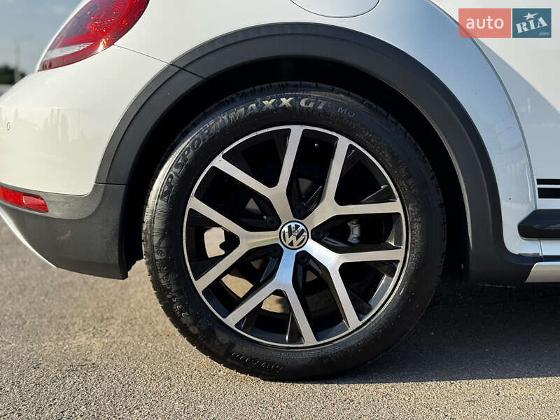 Хэтчбек Volkswagen Beetle 2016 в Сумах