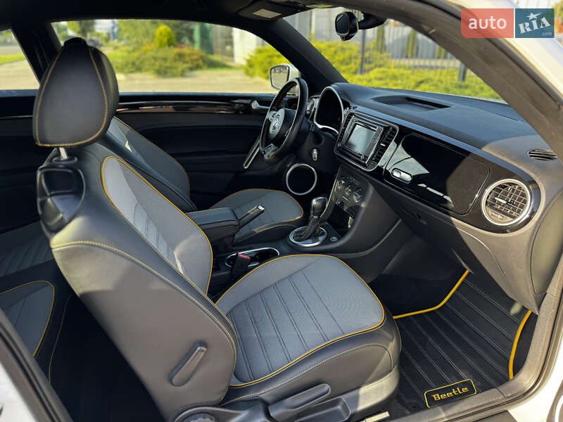 Хэтчбек Volkswagen Beetle 2016 в Сумах