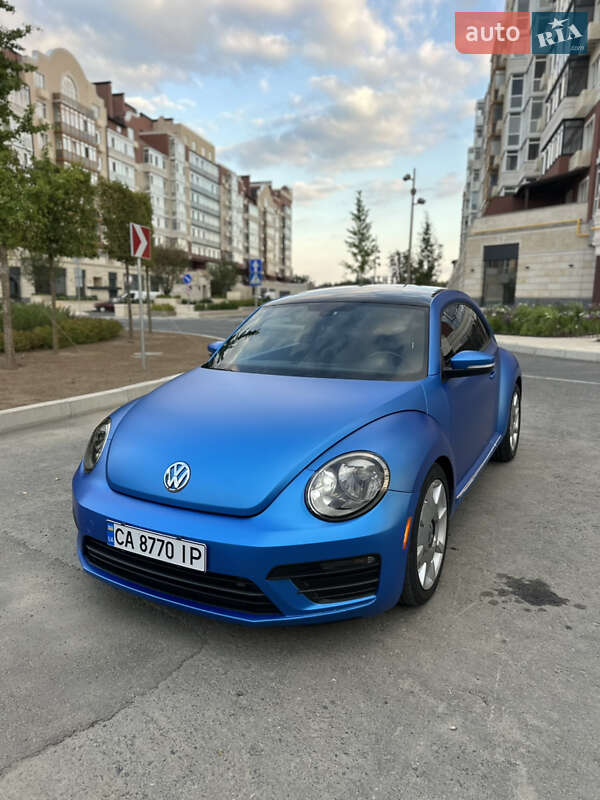 Volkswagen Beetle 2016