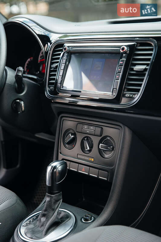 Хетчбек Volkswagen Beetle 2014 в Івано-Франківську