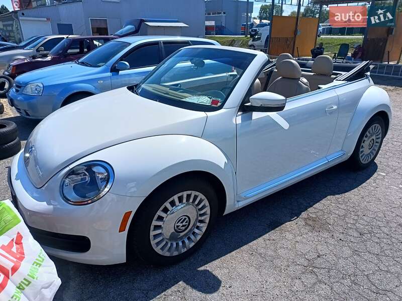 Volkswagen Beetle 2013