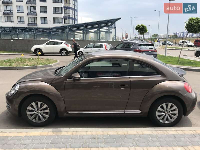 Volkswagen Beetle 2014