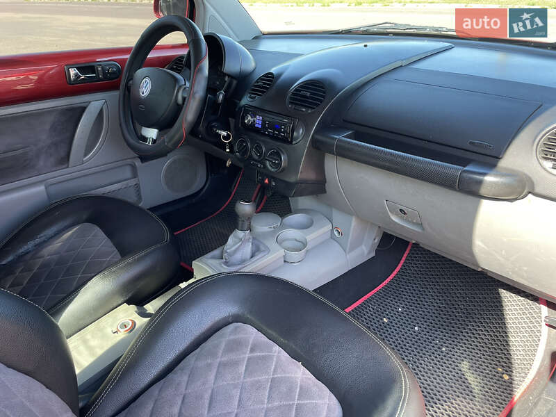 Хетчбек Volkswagen Beetle 1999 в Миронівці