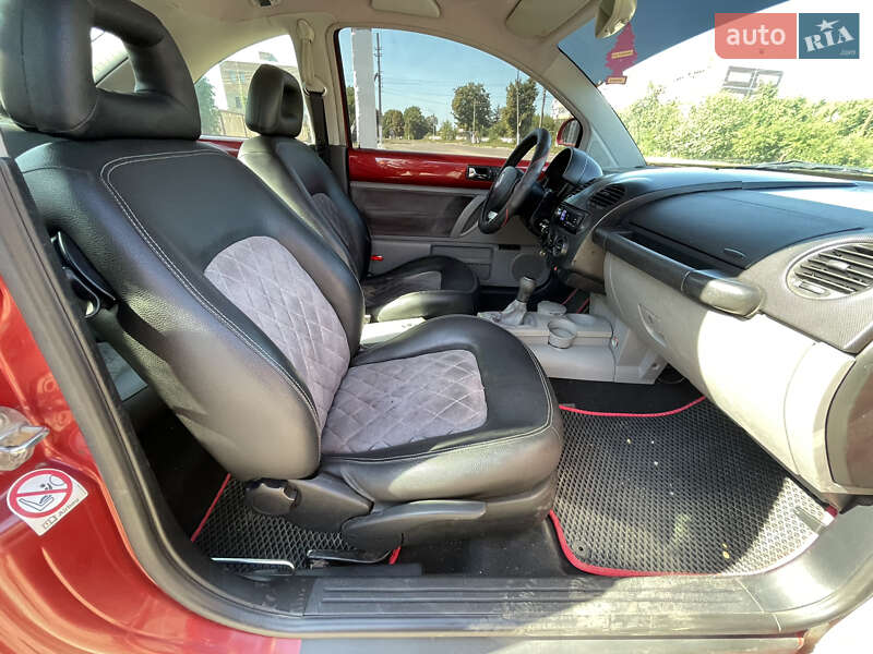 Хетчбек Volkswagen Beetle 1999 в Миронівці
