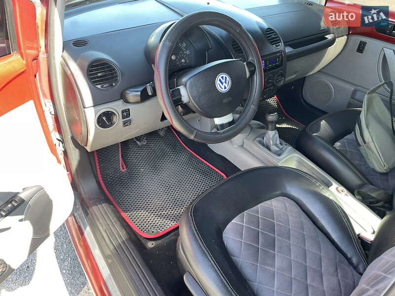 Хетчбек Volkswagen Beetle 1999 в Миронівці