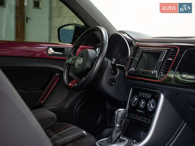 Хетчбек Volkswagen Beetle 2016 в Києві