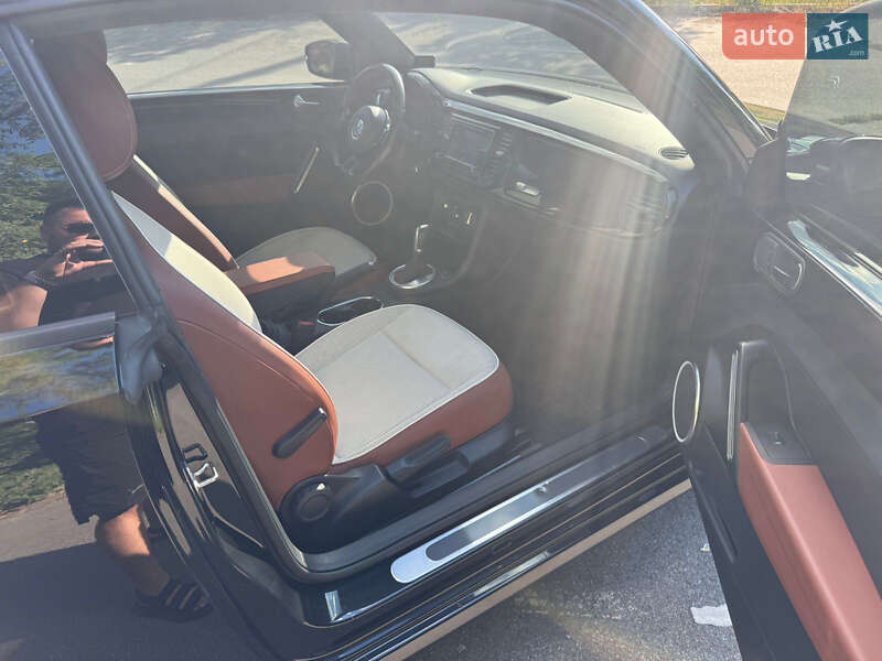 Хетчбек Volkswagen Beetle 2016 в Києві