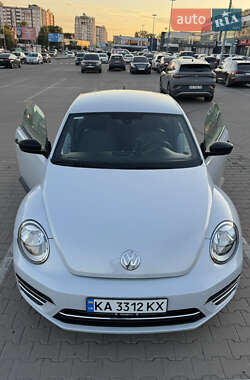 Хэтчбек Volkswagen Beetle 2017 в Киеве