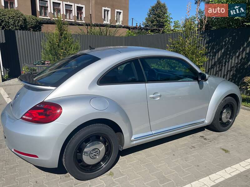 Хетчбек Volkswagen Beetle 2013 в Києві