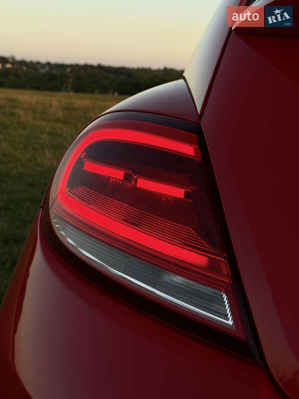 Хетчбек Volkswagen Beetle 2012 в Івано-Франківську