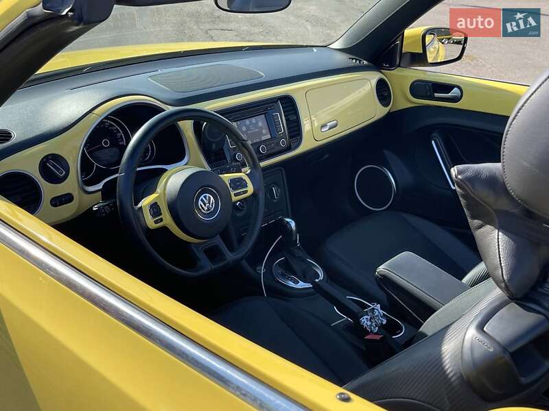 Кабріолет Volkswagen Beetle 2012 в Дніпрі