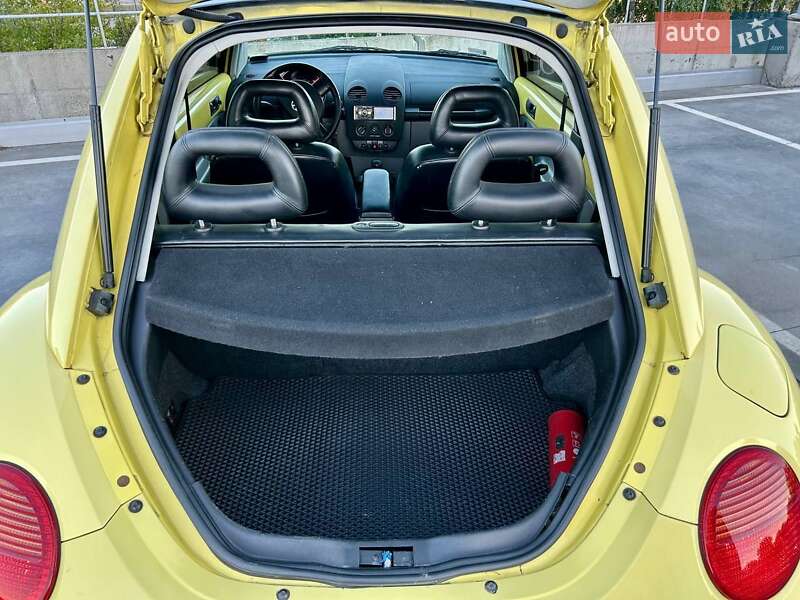Хэтчбек Volkswagen Beetle 1999 в Киеве