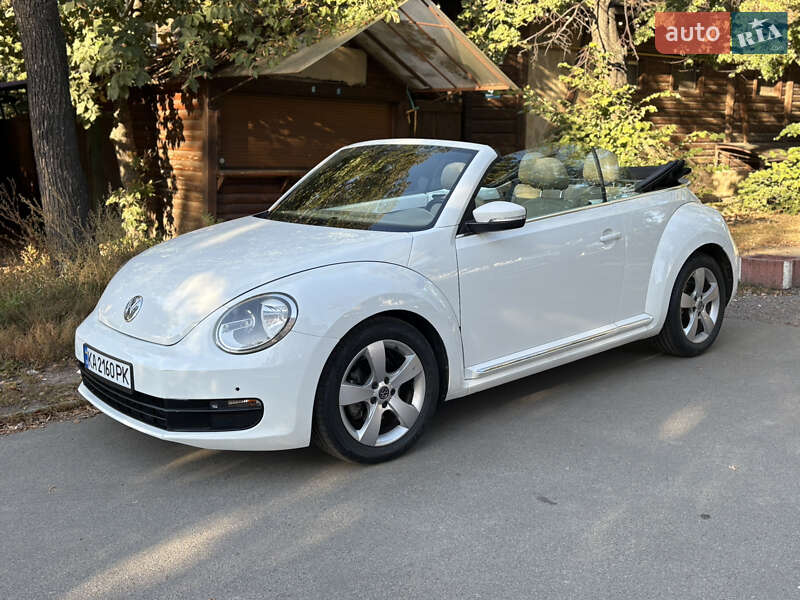Volkswagen Beetle 2013