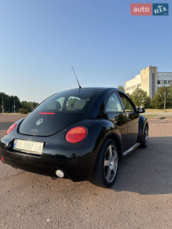 Хэтчбек Volkswagen Beetle 2003 в Славутиче
